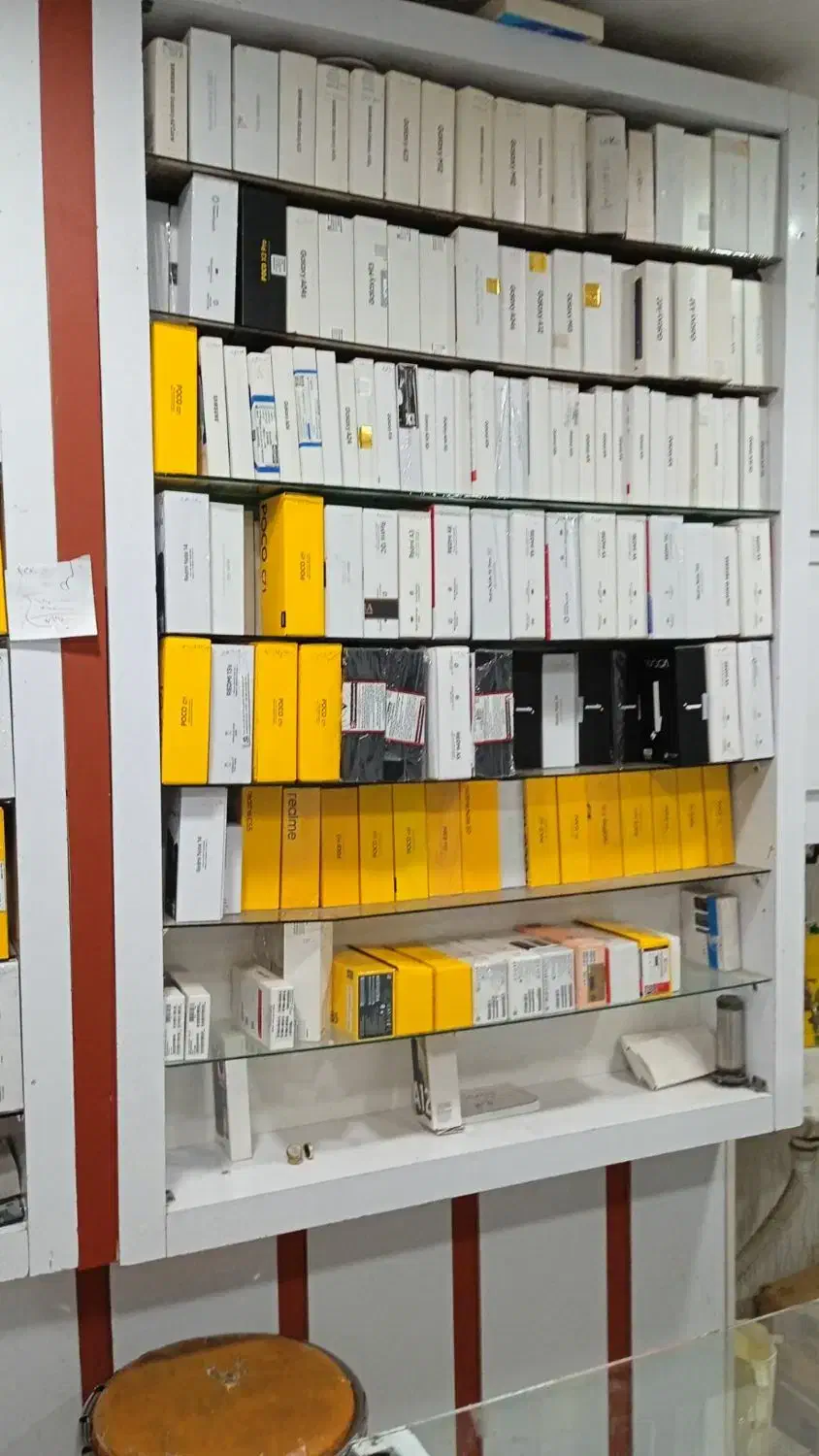 سه عدد میز ودوعدد قفس واسه موبایل ۸۵۰۰|فروشگاه و مغازه|تربت‌حیدریه, فرمانداری|دیوار