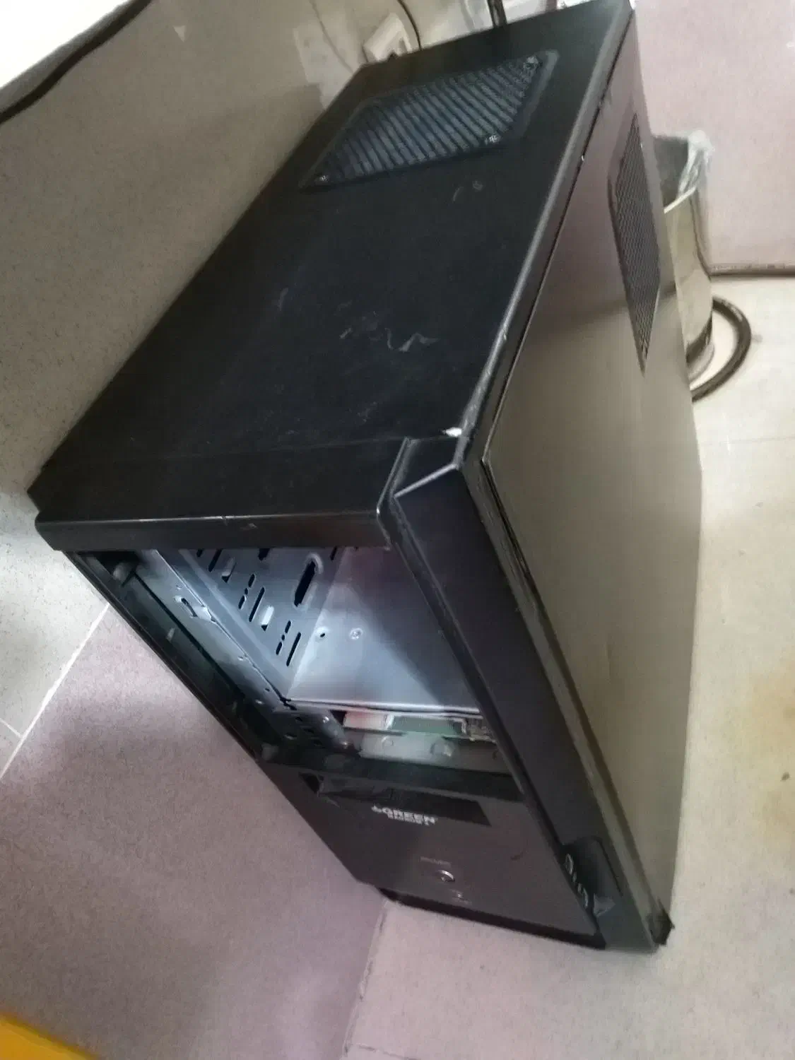 کیس گرین|قطعات و لوازم جانبی رایانه|قم, لسانی|دیوار