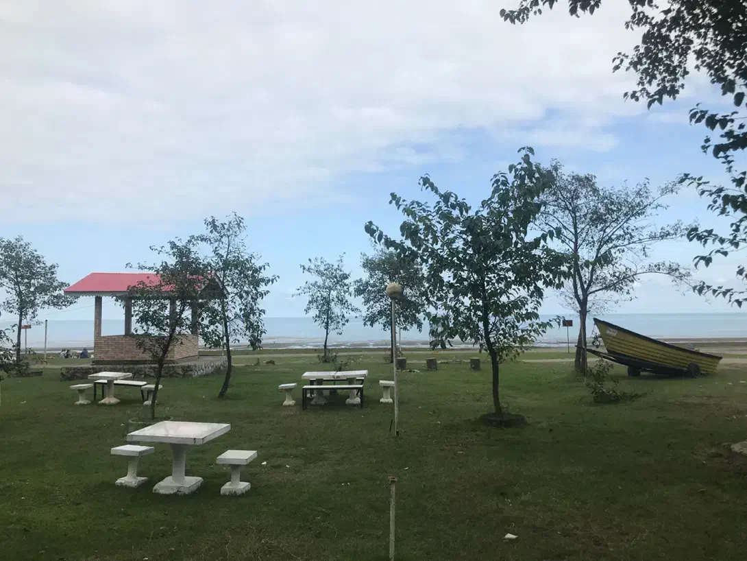 استخدام نیروی کافه ساحلی با ارتقا شغلی|استخدام خدمات فروشگاه و رستوران|لیسار, |دیوار