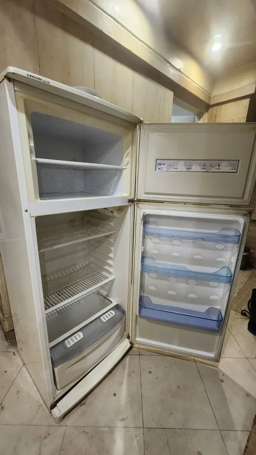 یخچال فریزر ۱۳ فوت فیلور|یخچال و فریزر|تهران, زعفرانیه|دیوار