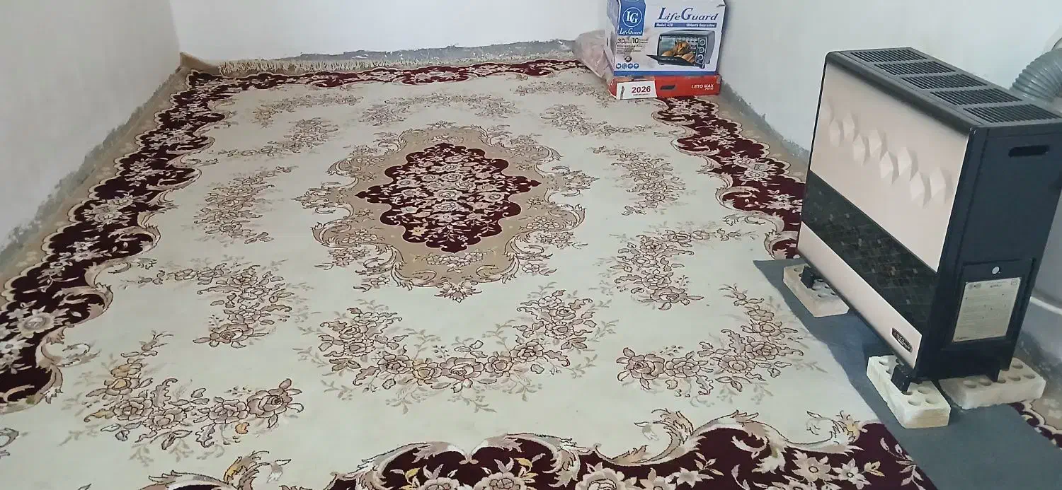 فرش ۷۰۰ شانه|فرش|اندیمشک, |دیوار