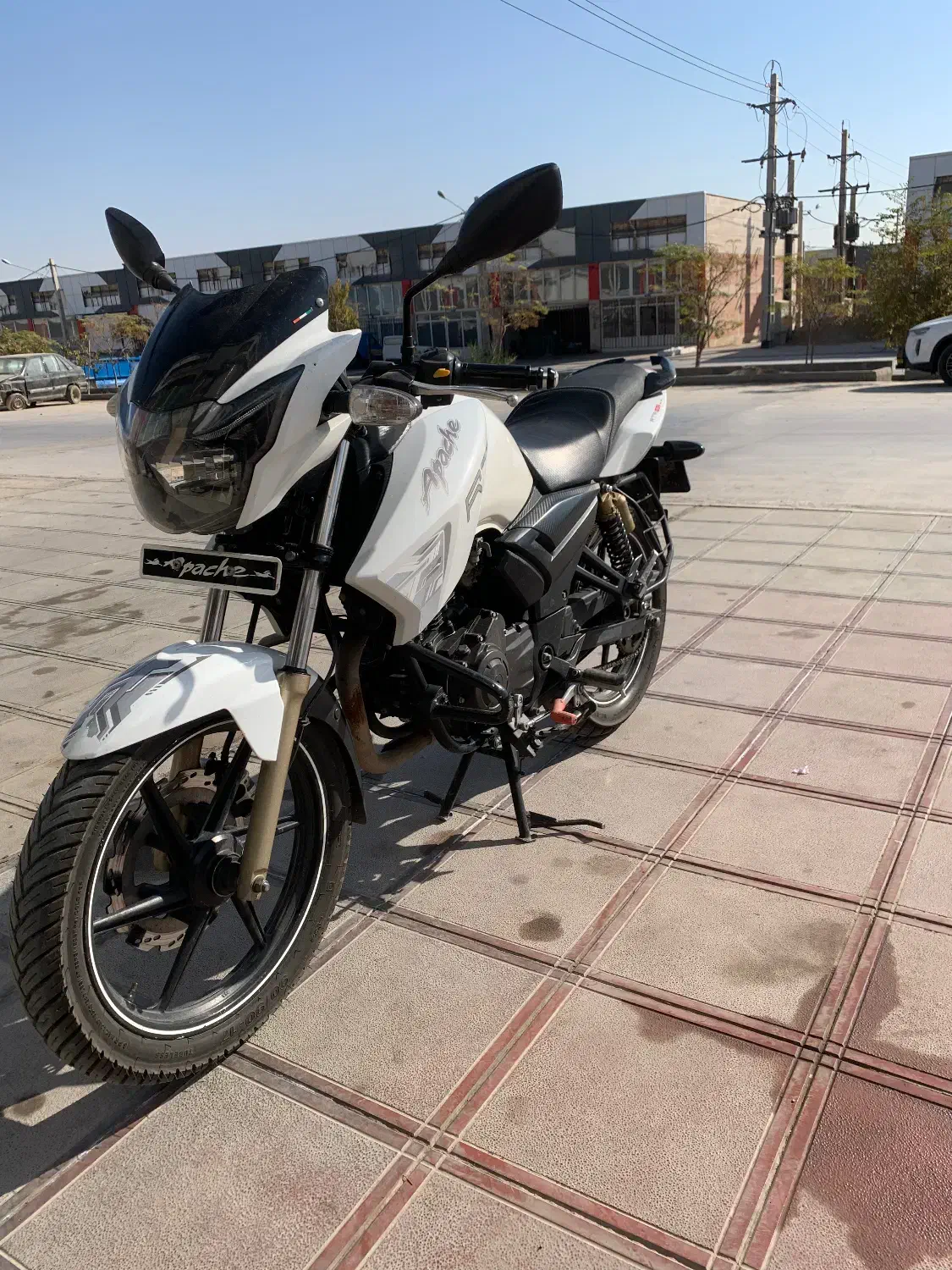 اپاچی نیوفیس ۹۴|موتورسیکلت|قم, شهرک خودرو|دیوار