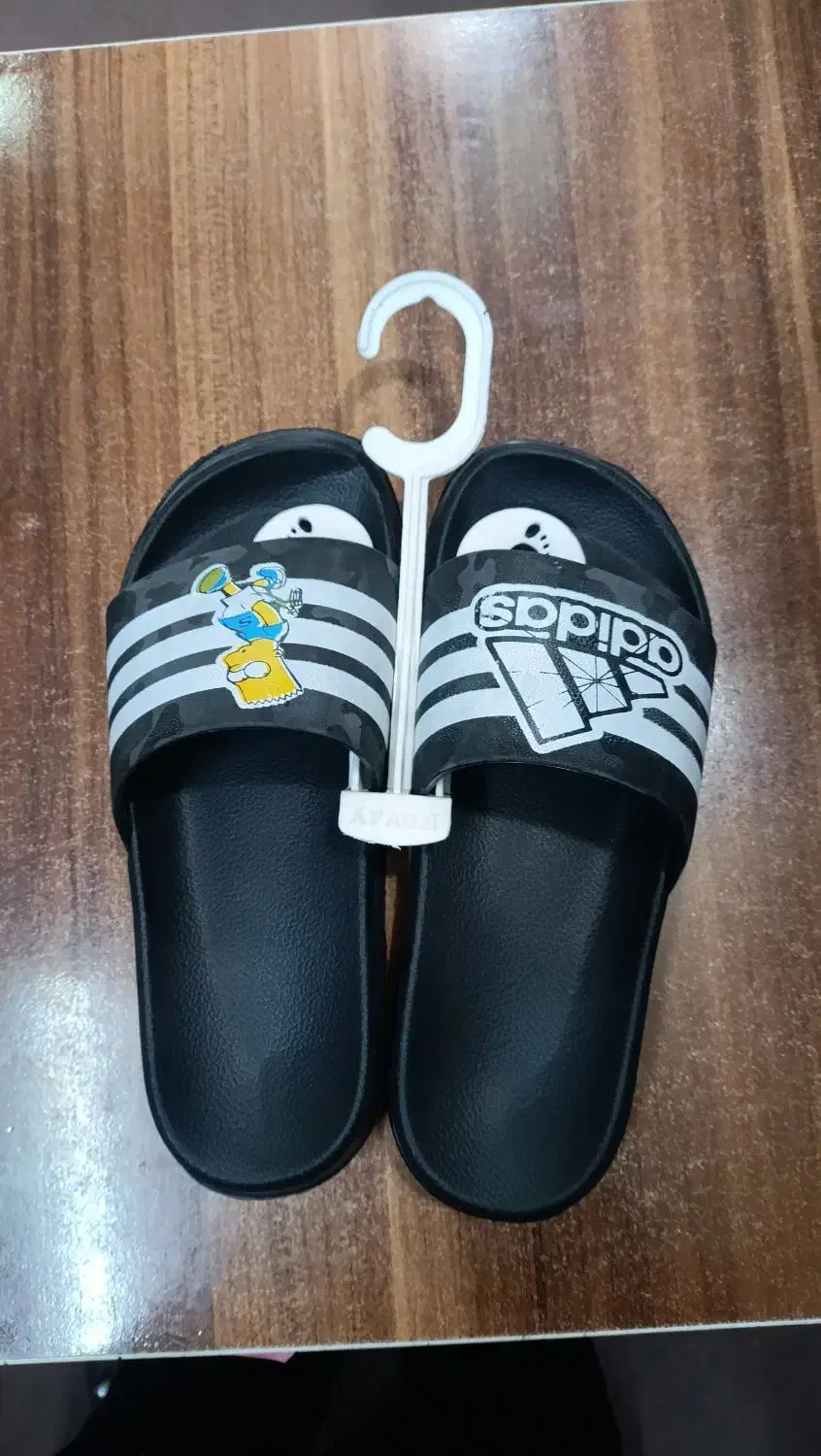 دمپایی آدیداس در سه سایز|کیف، کفش، کمربند|بیرجند, |دیوار