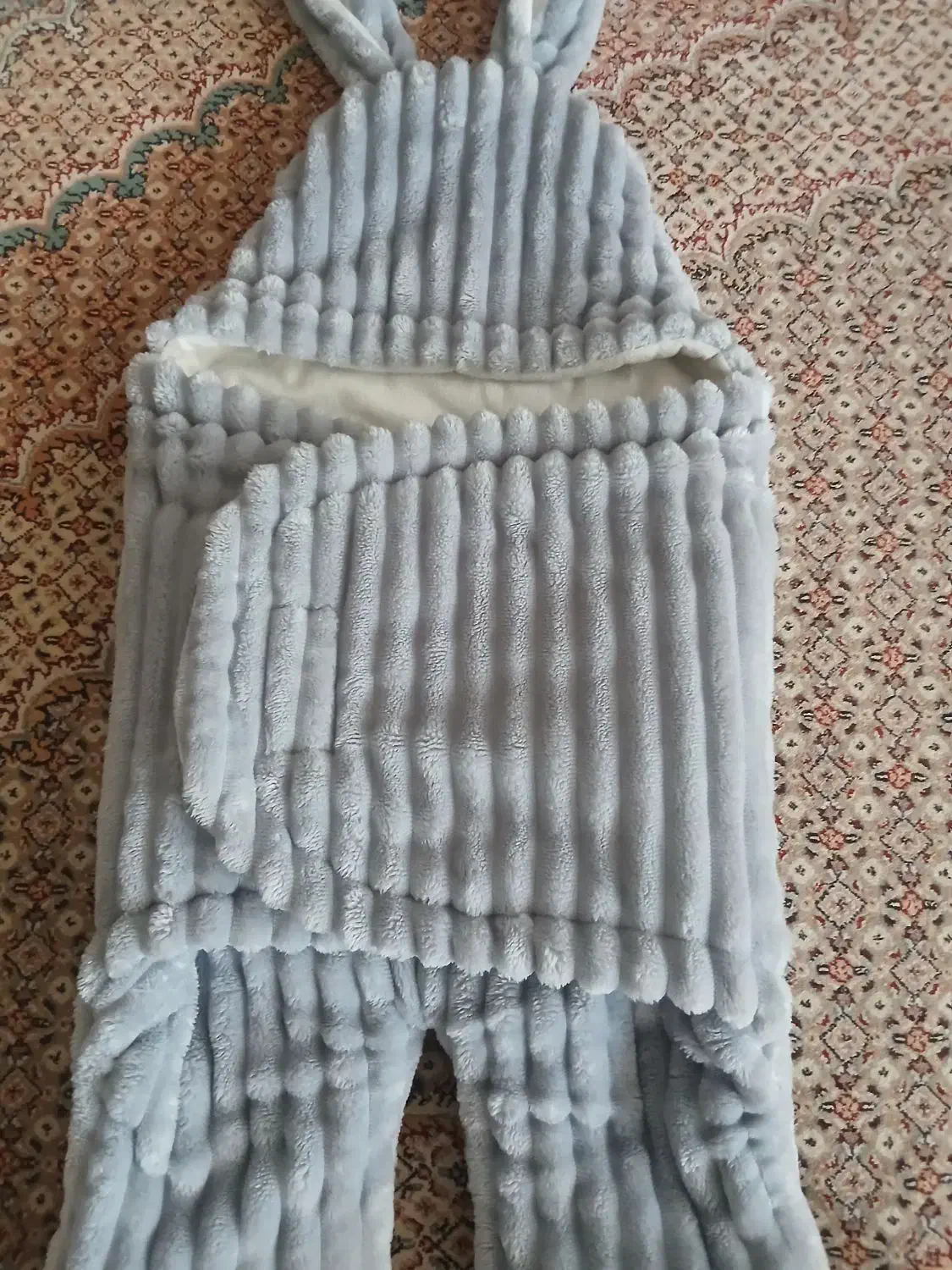 پتو قنداقی سالم و نو|اسباب و اثاث بچه|بروجرد, |دیوار