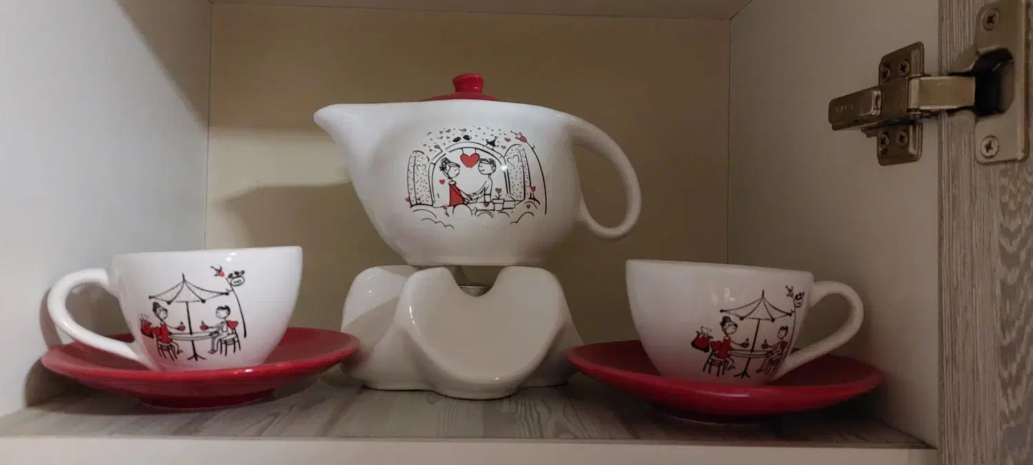 سرویس ۱۷ پارچه قلبی|ظروف سرو و پذیرایی|تهران, آهنگران (سراسیاب دولاب)|دیوار