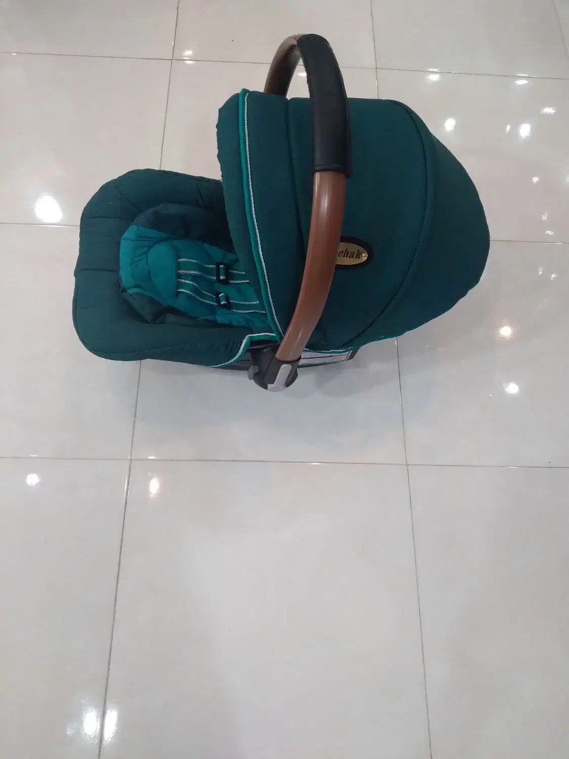 کریر|کالسکه و لوازم جانبی|خورموج, |دیوار