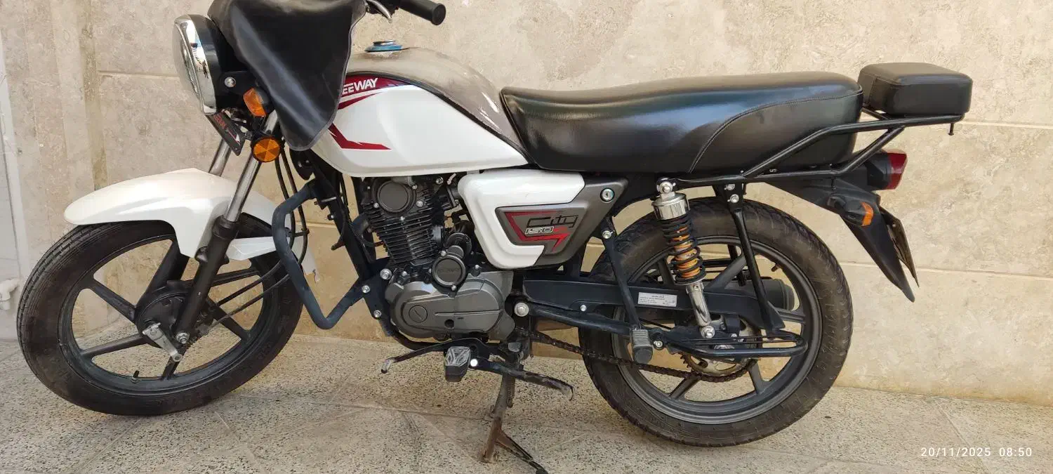 موتور کی وی 150 مدل 98 تحت شرکت بنلی|موتورسیکلت|یزد, |دیوار