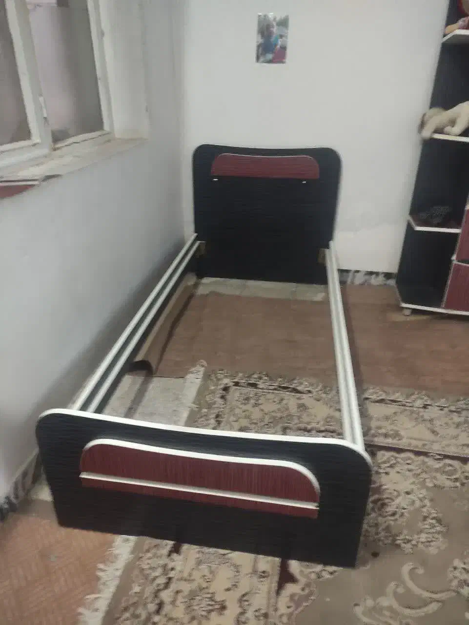 تخت خواب نوجوان|تخت و سرویس خواب|اشکذر, |دیوار