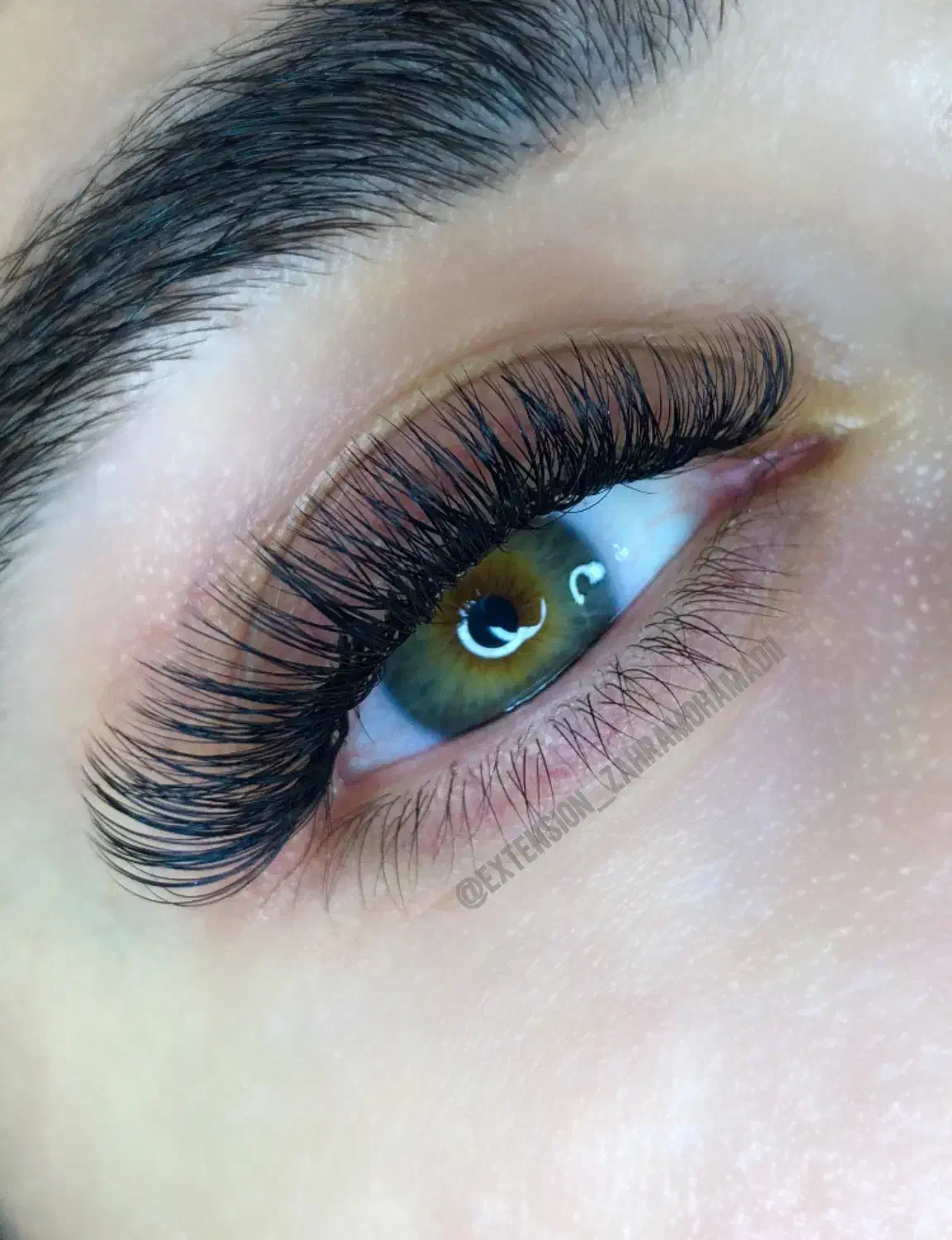 استخدام مژه‌کار وتتوکار حرفه‌ای در سالن زیبایی|استخدام درمانی، زیبایی، بهداشتی|تهران, تهرانپارس غربی|دیوار