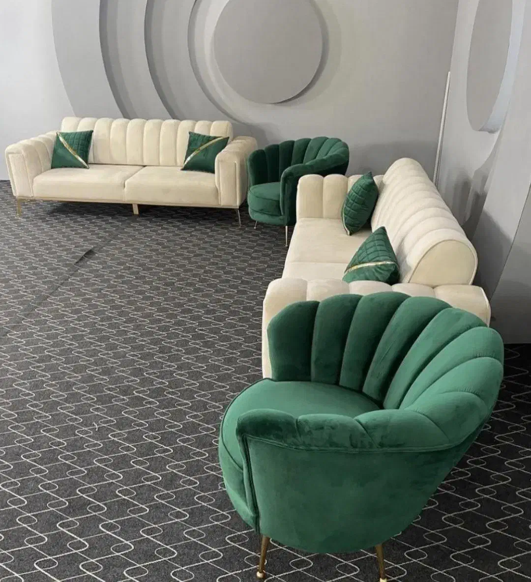 مبل راحتی ۷ نفره ونوس با چوب روسی|مبلمان خانگی و میز عسلی|تهران, شهرک ولیعصر جنوبی|دیوار