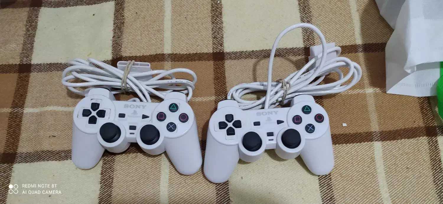 دستگاه پلی استیشن با دسته|کنسول، بازی ویدئویی و آنلاین|مشهد, کوی سیدی|دیوار