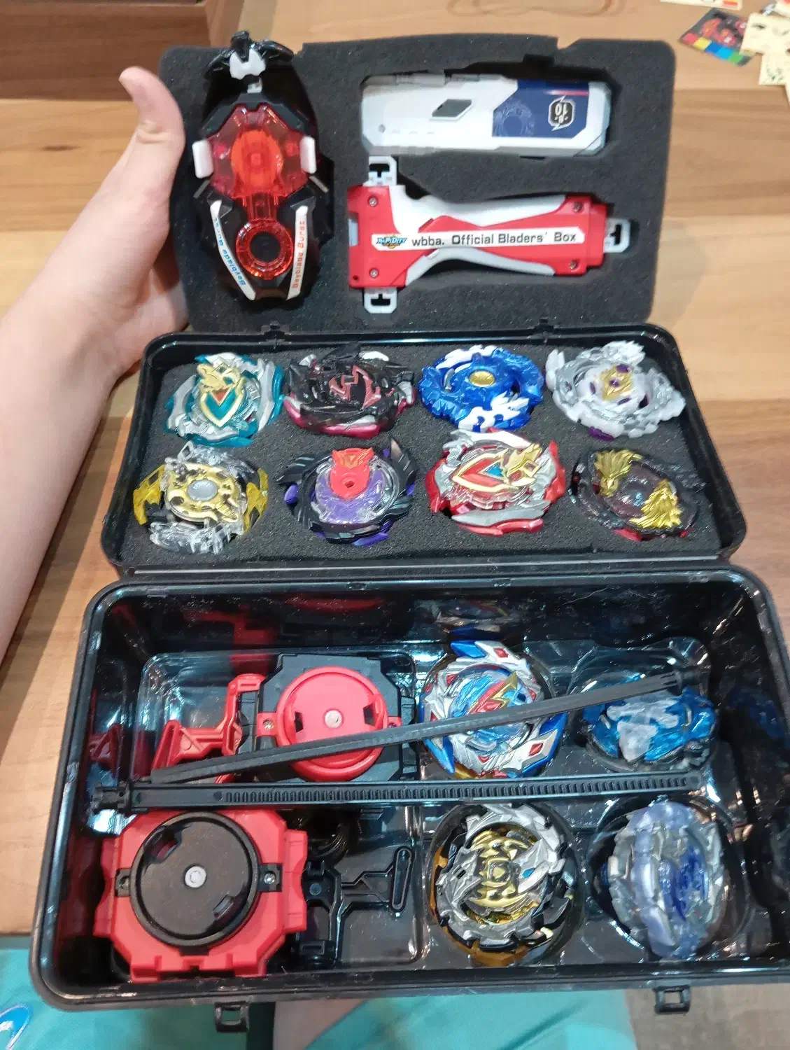 فرفره جنگی|اسباببازی|پردیس, فاز ۸|دیوار