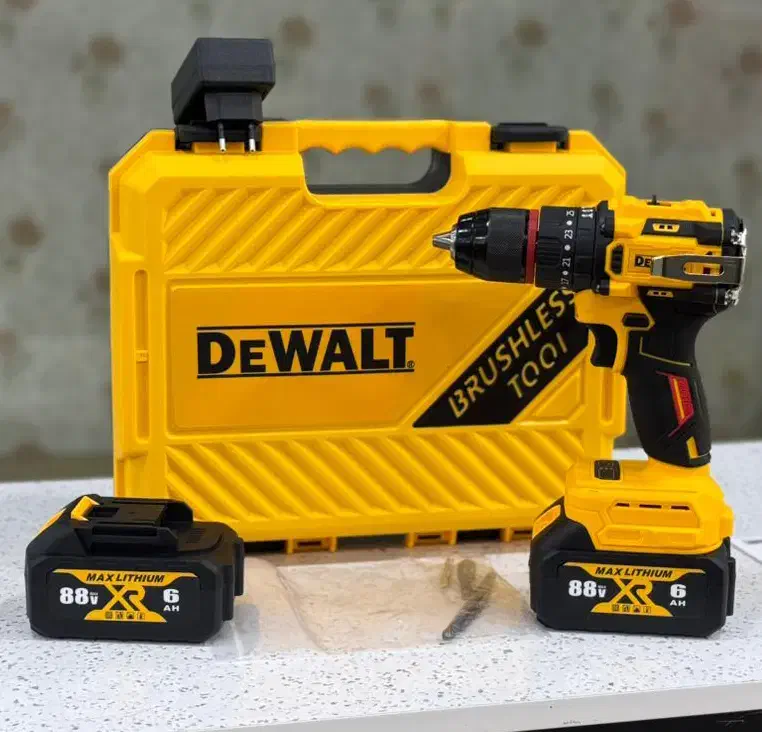 دریل شارژی براشلس صنعتی 88Vپشت فلزی گریبکسی دیوالت|ابزارآلات|اصفهان, شاهد|دیوار