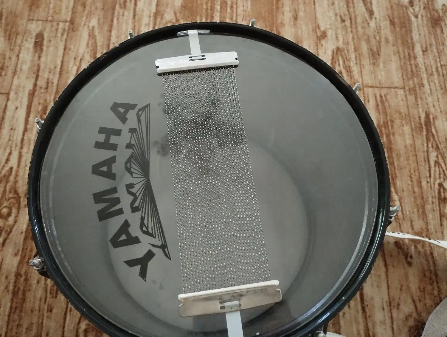 ریزطبل|درام و پرکاشن|خوی, |دیوار