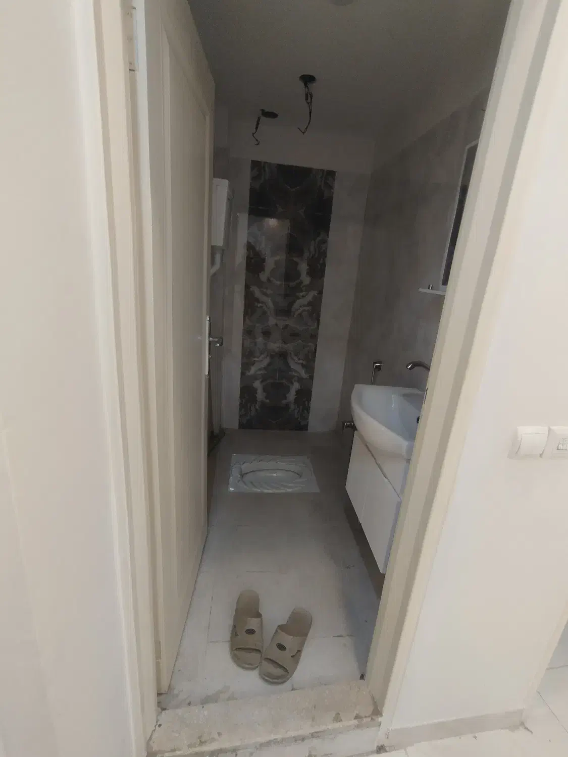 60 متر / یک خوابه / تک واحدی