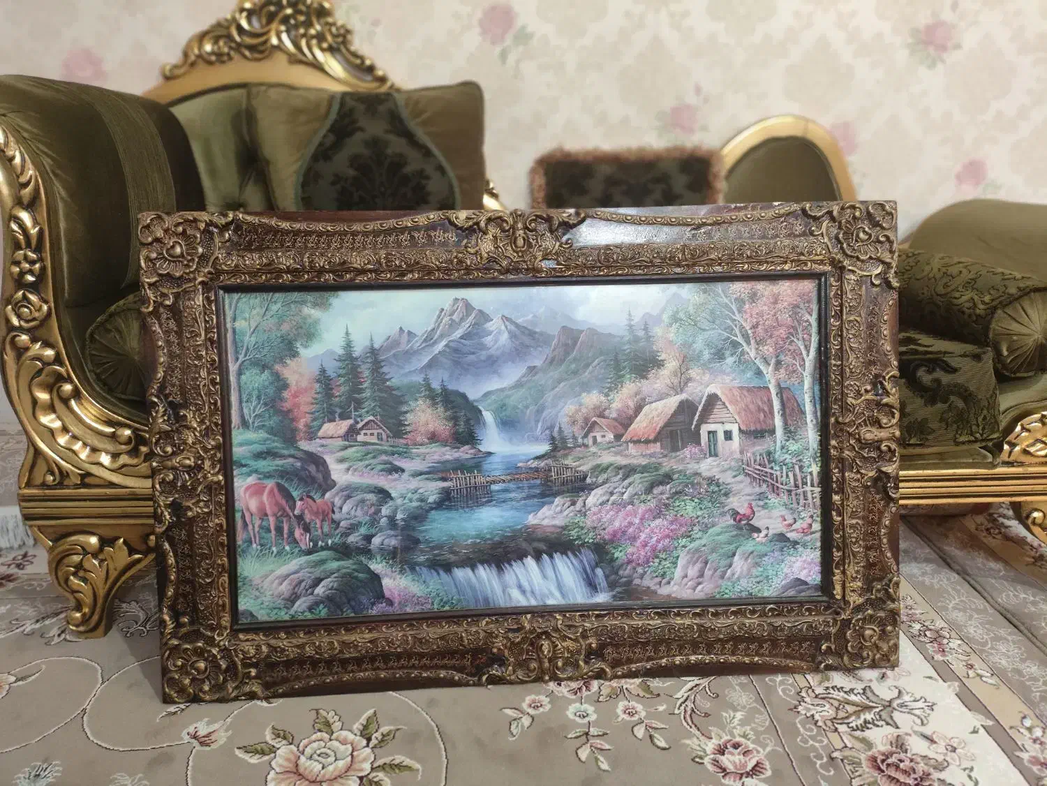 تابلو منظره با قاب سلطنتی طلایی بسیار تمیز و شیک|تابلو، نقاشی، عکس|مشهد, عسگریه|دیوار