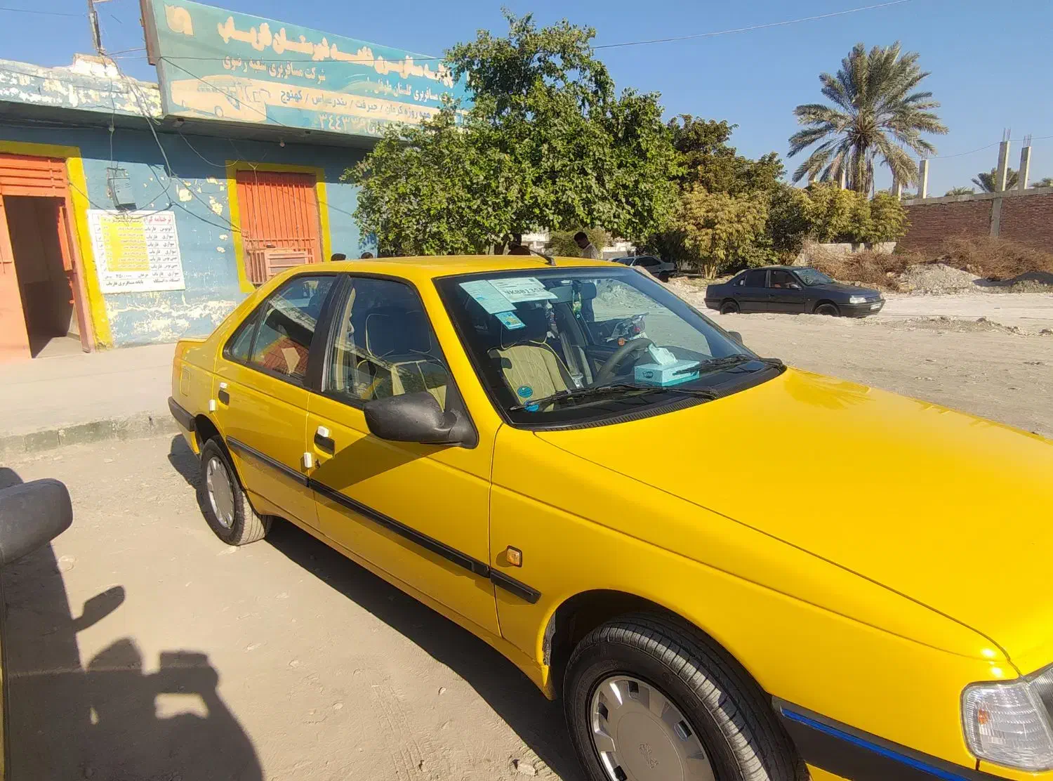 پژو کرایه بین شهری مدل ۴۰۱ درحدصفر۱۰۰تاکار|خودرو سواری و وانت|فاریاب, |دیوار