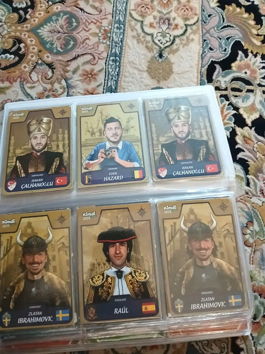 کیمدی|اسباببازی|ری, علایین|دیوار