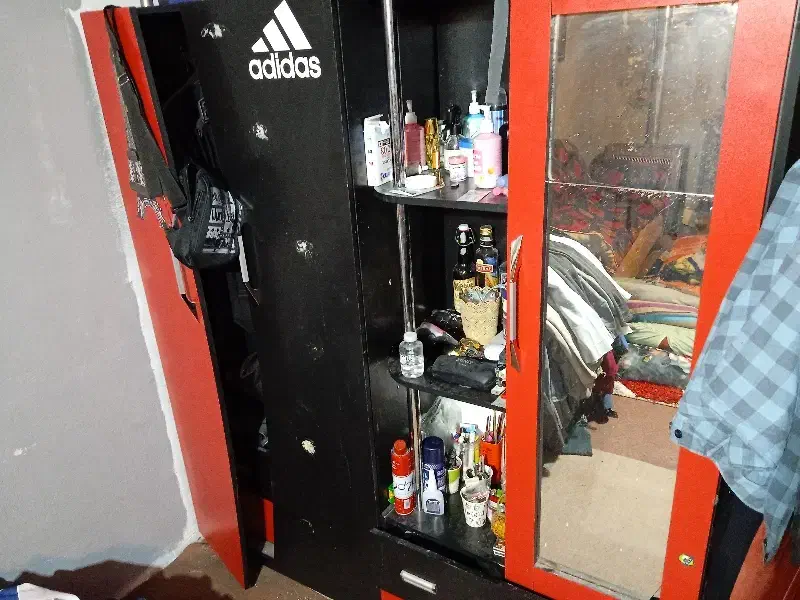 کمد|جاکفشی، کمد، دراور|فولادشهر, A6|دیوار