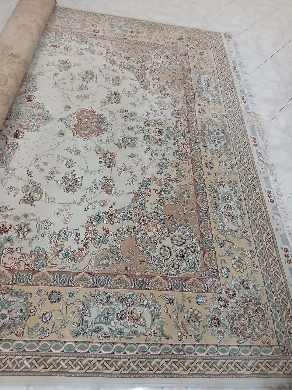 فرش ارا مشهد|فرش|مشهد, نیروی هوایی|دیوار