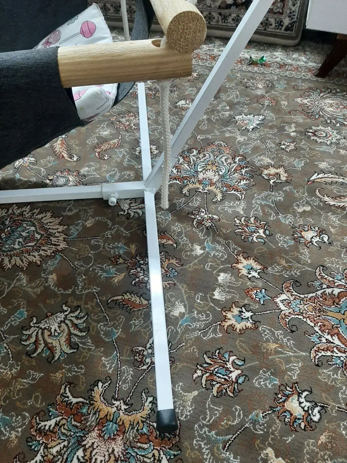 ننو فلزی جنس خوب|تخت و صندلی بچه|اسلام‌شهر, مطهری|دیوار