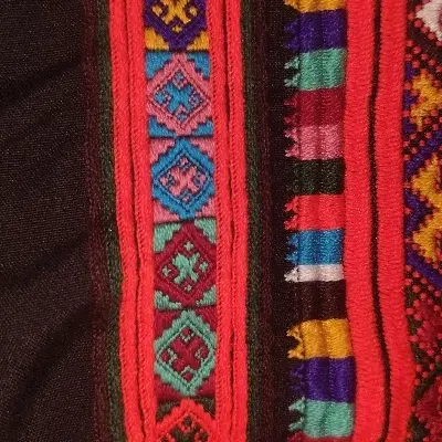 موهسوم|لباس|ریگ ملک, |دیوار