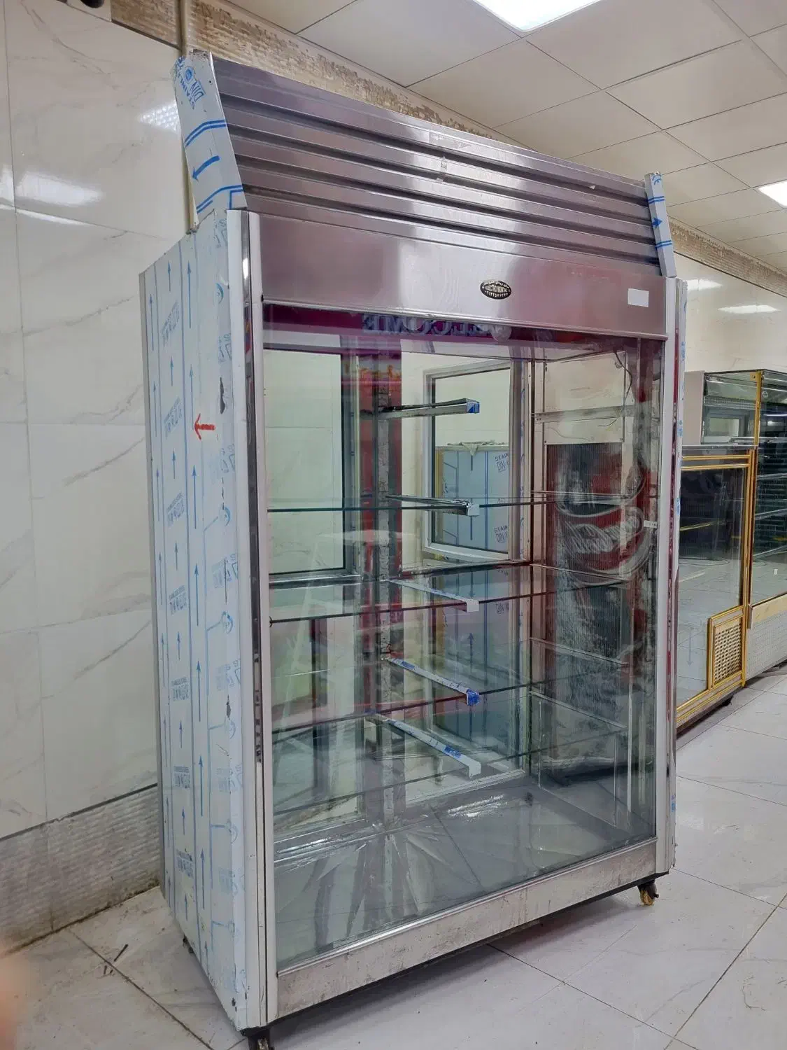 یخچال ایستاده دوطرف نما درحد نونو آکبند|فروشگاه و مغازه|نسیم‌شهر, |دیوار