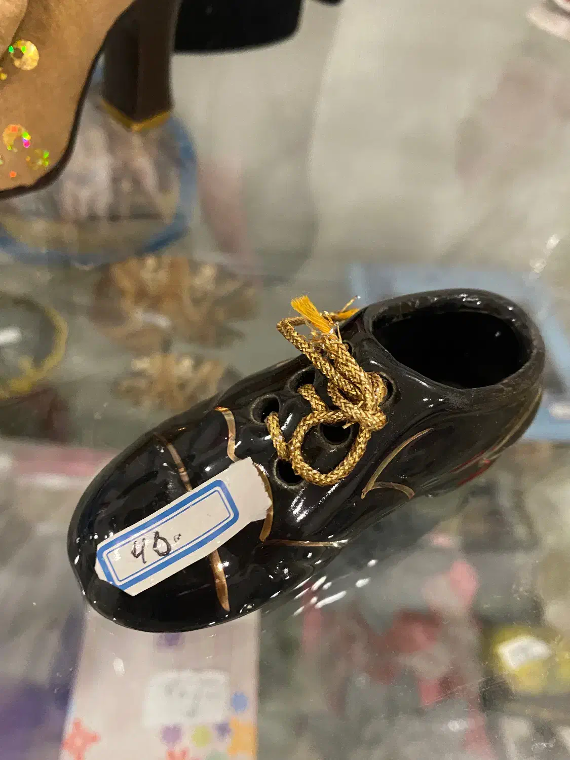 مجسمه های تزیینی اروپای|کلکسیون اشیاء عتیقه|تهران, نظامی گنجوی (توانیر)|دیوار