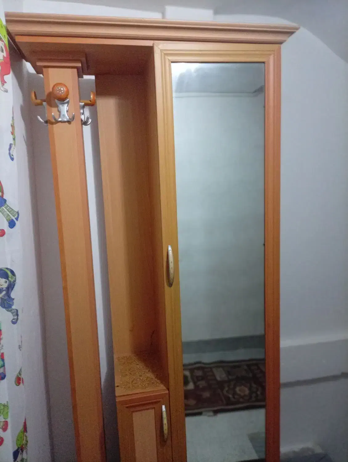 جاکفشی|جاکفشی، کمد، دراور|مشگین شهر, |دیوار