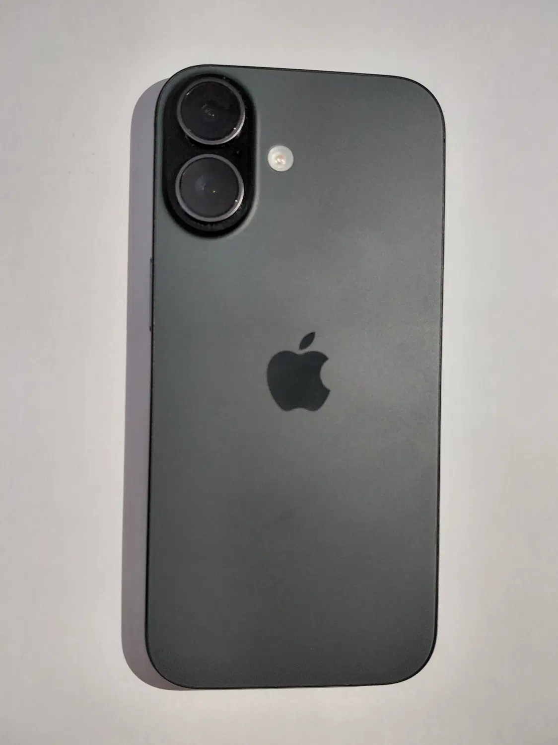 IPhone 17 normal|موبایل|قم, شهرک امام حسن|دیوار