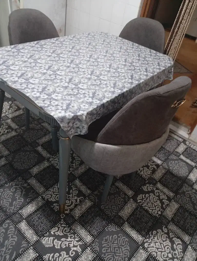 میز نهارخوری|میز و صندلی غذاخوری|دوگنبدان, |دیوار