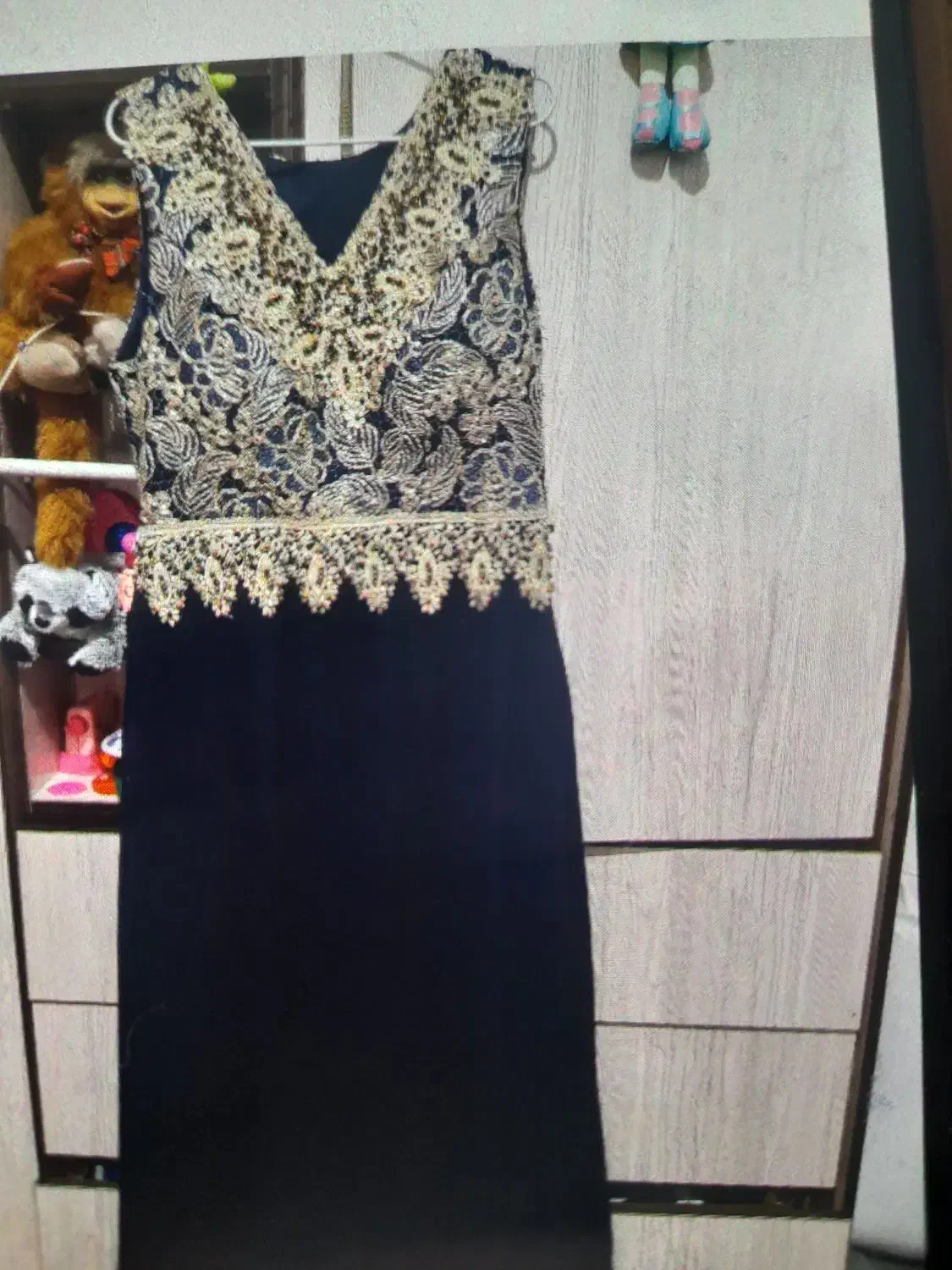 لباس|لباس|بروجرد, |دیوار