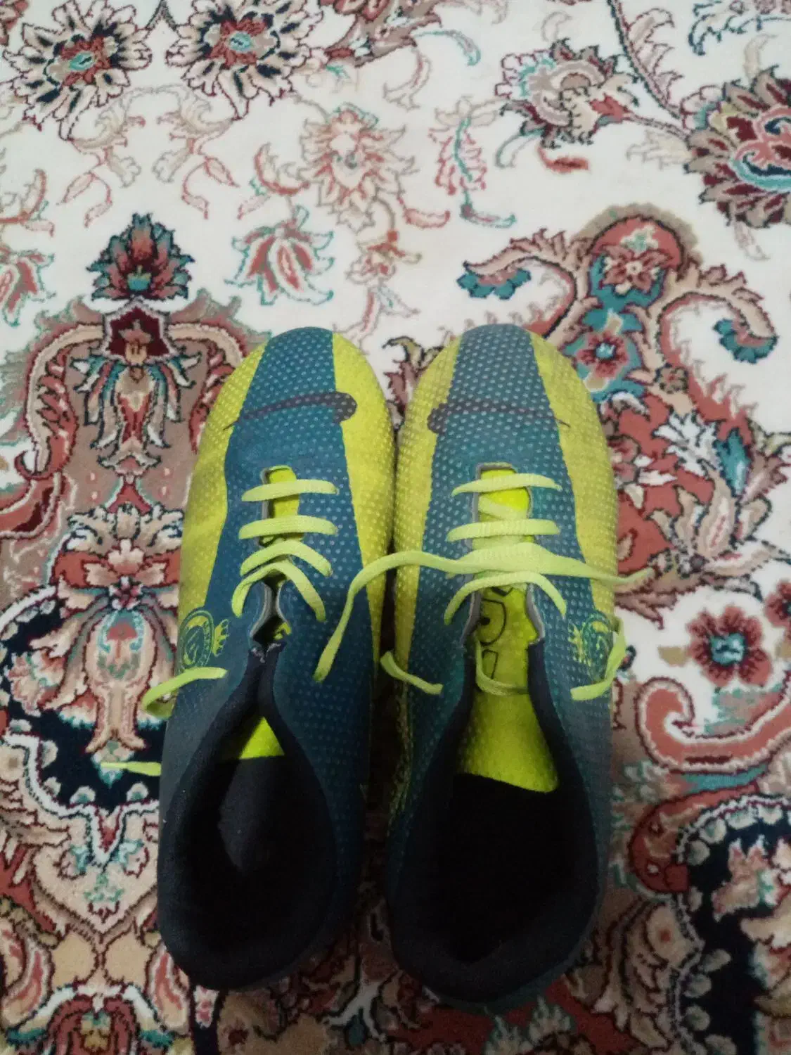 کفش چمن سایز 39 درحد نو|کیف، کفش، کمربند|سربیشه, |دیوار