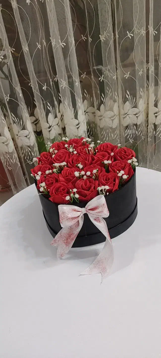 دسته گل و باکس گل رز|گل مصنوعی|ایوان, |دیوار