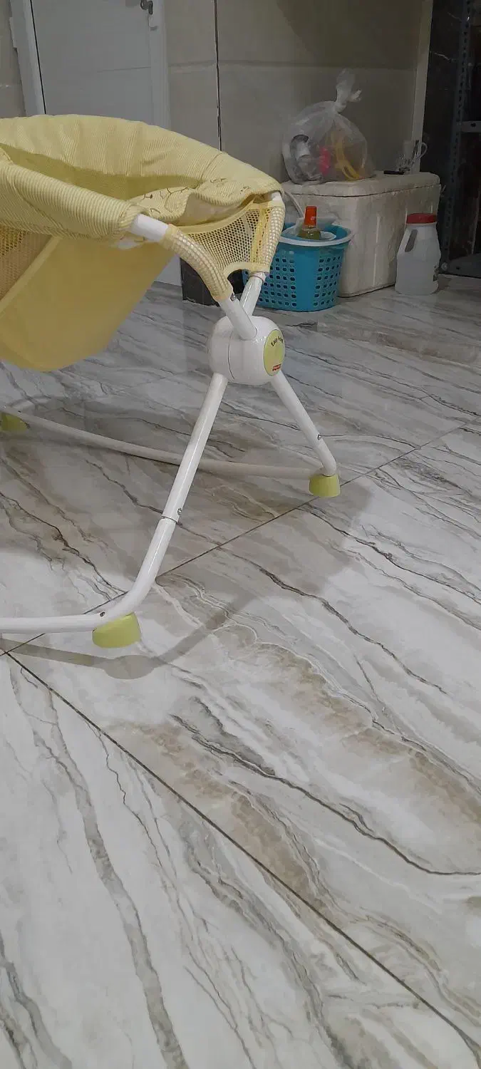 گهواره|تخت و صندلی بچه|کامیاران, |دیوار