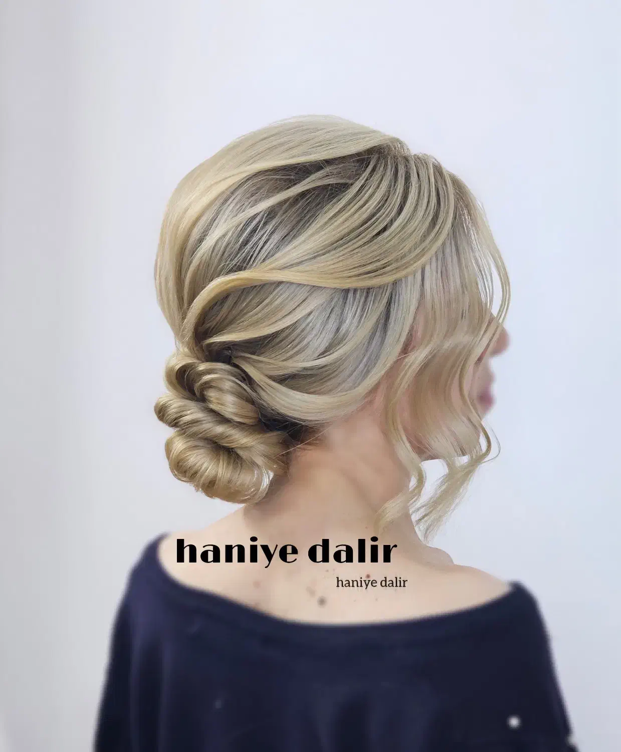 خدمات تخصصی میکاپ شنیون|خدمات آرایشگری و زیبایی|مشهد, سرافرازان|دیوار