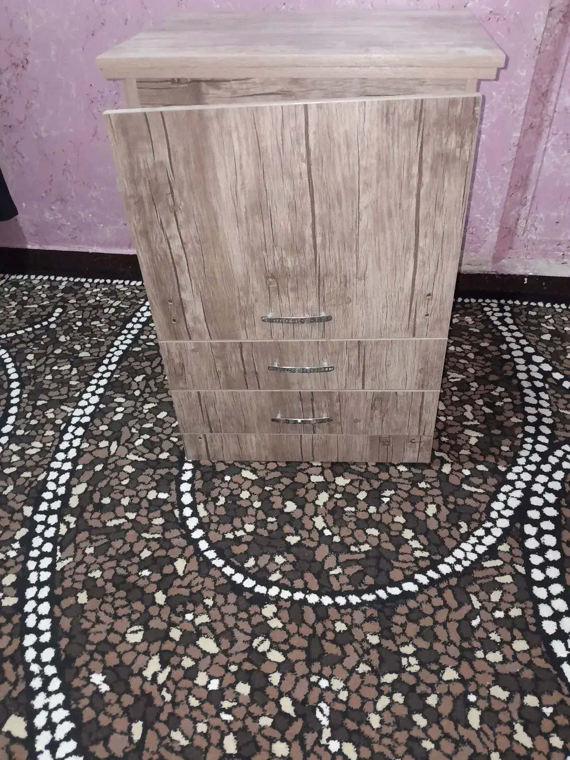 میز چرخ خیاطی ب همراه صندلی درحد نو|چرخ خیاطی و ریسندگی|اهواز, سپیدار|دیوار