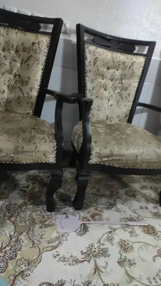 کمدوویترین دخترانه فرش دوعددتخت یک نفره ومبل|تخت و سرویس خواب|اصفهان, جلالیه|دیوار