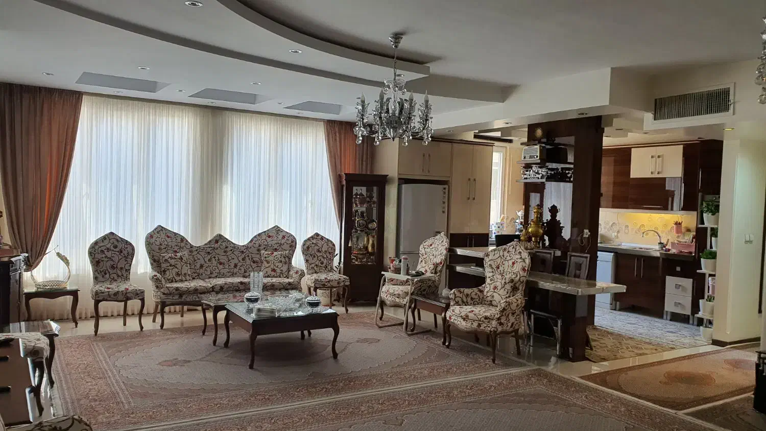 شرق مرزداران/۱۰۰متر/۸ساله/پرده خور/فول|اجارهٔ آپارتمان|تهران, شهرک آزمایش|دیوار