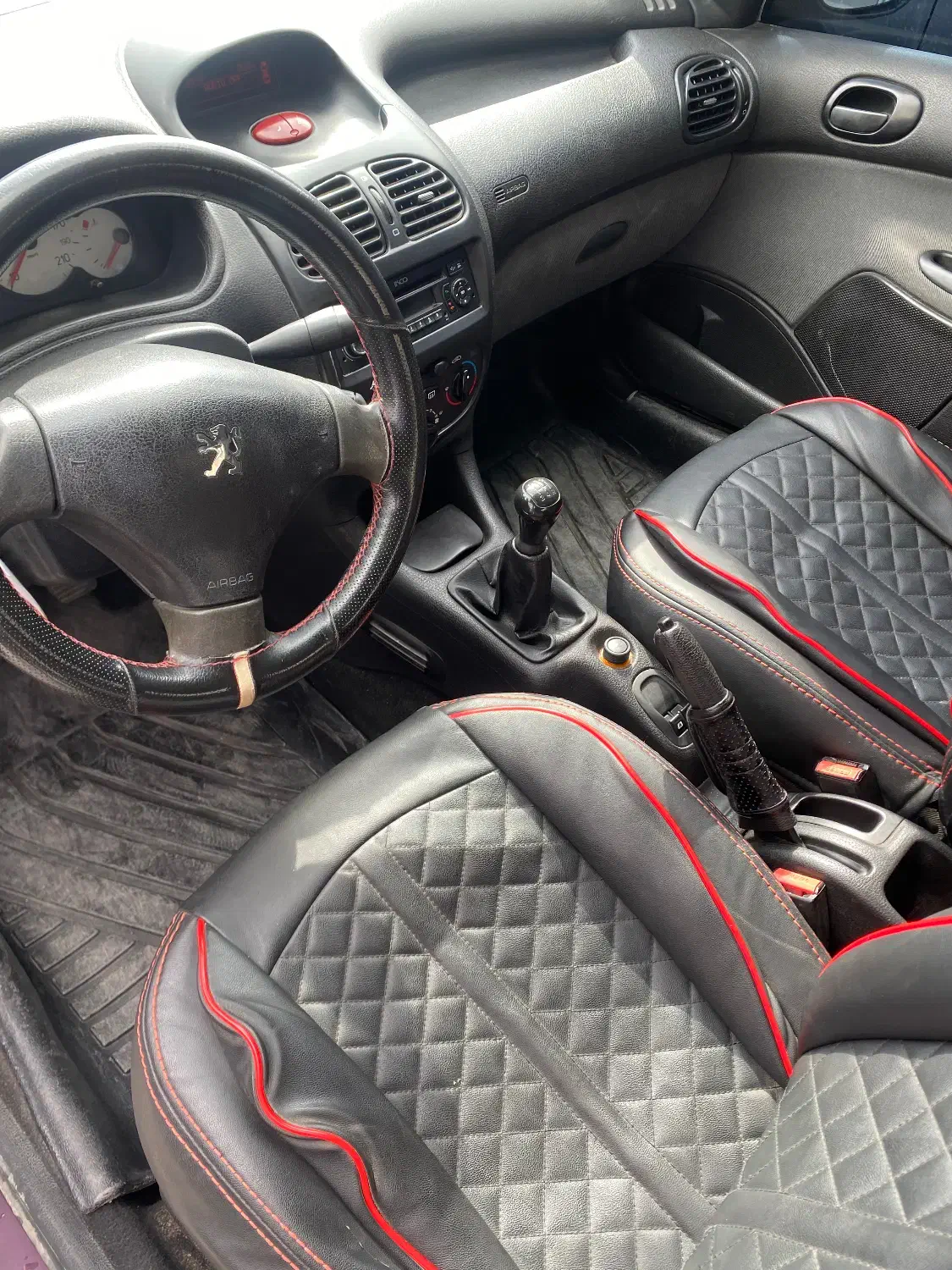 ۲۰۶ تیپ ۲ مدل ۱۳۹۶|خودرو سواری و وانت|مشهد, تربیت (صدف)|دیوار