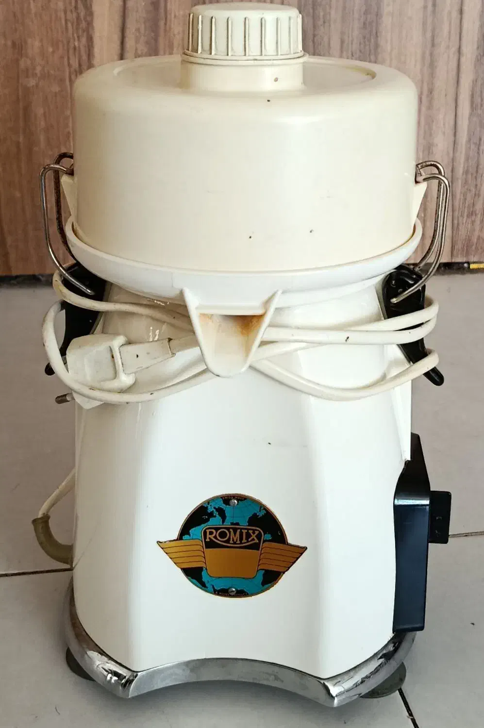 آب میوه گیری|سایر لوازم برقی|شیراز, معالی‌آباد|دیوار