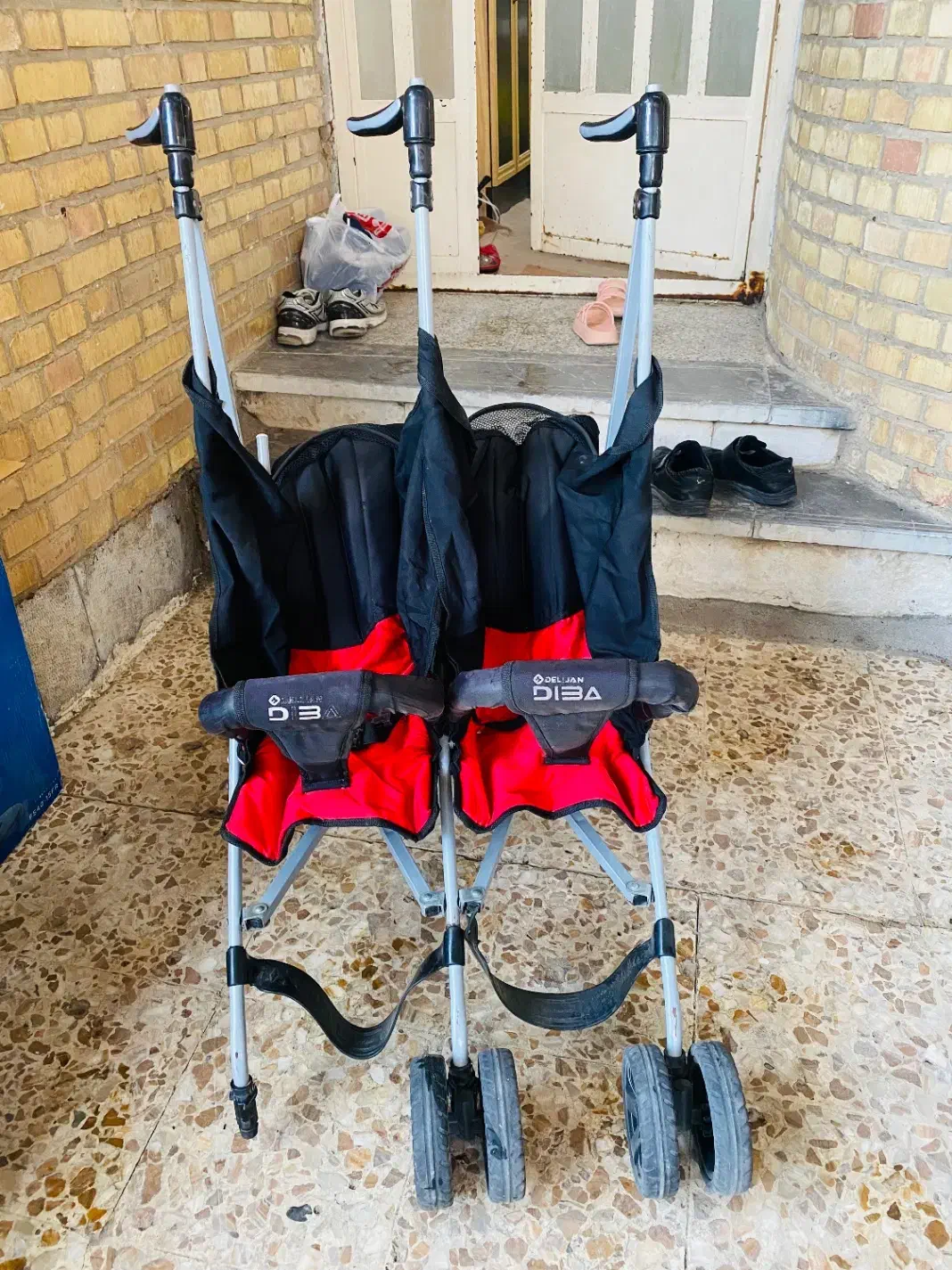 کالسکه دوقلو عصایی در حد نو|کالسکه و لوازم جانبی|اهواز, مجاهد|دیوار