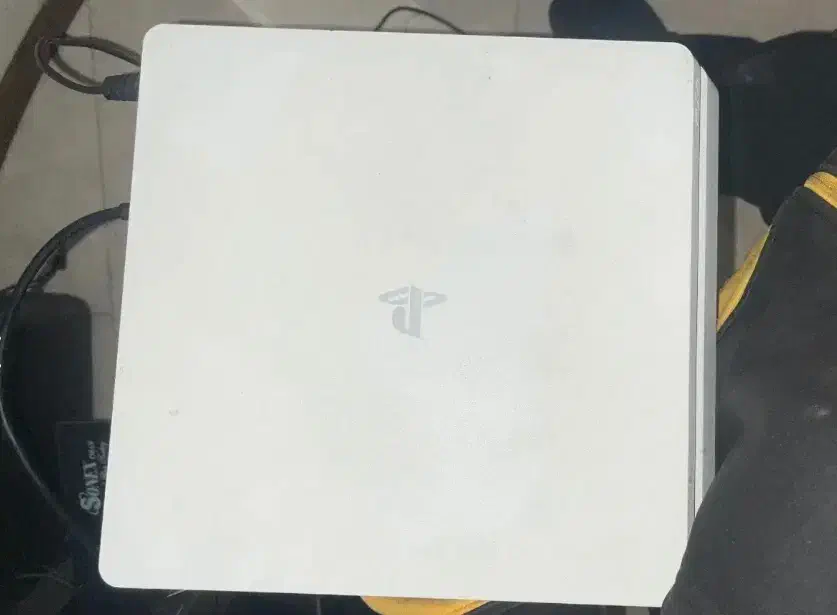 Ps4 slim 500 white|کنسول، بازی ویدئویی و آنلاین|تهران, اکباتان|دیوار