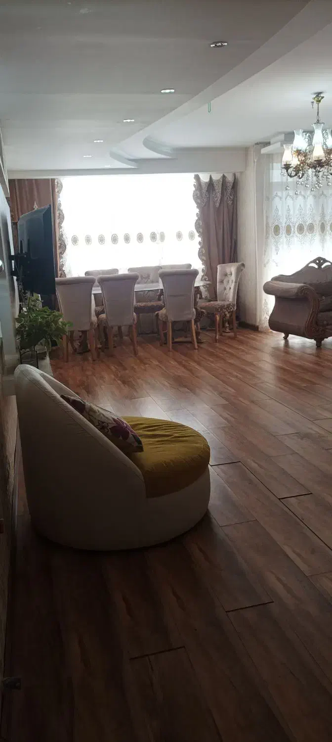 تجهیزات چوبی|مبلمان خانگی و میز عسلی|فولادشهر, B8|دیوار