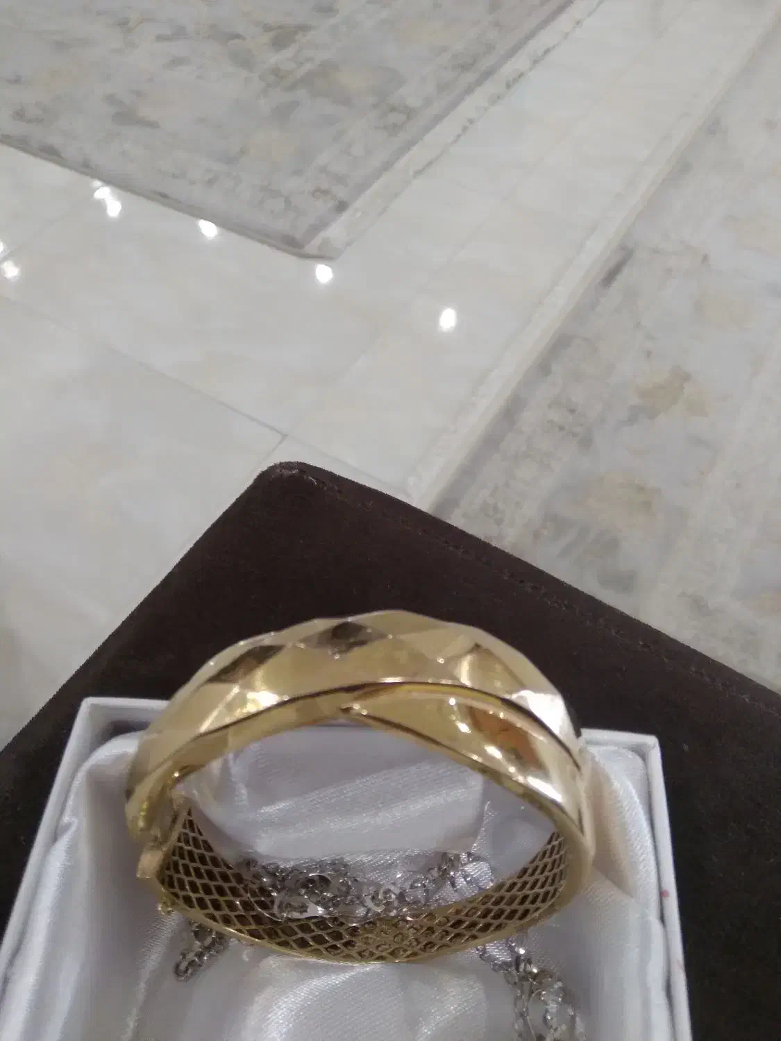 دستبند،گردنبند،و دو انگشتر طلا سرمایه گذاری|جواهرات|رشت, شالکو|دیوار