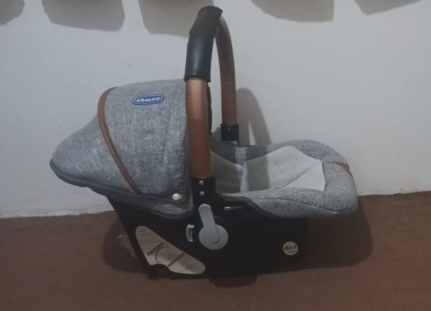 کریر برند chicco|کالسکه و لوازم جانبی|همدان, |دیوار