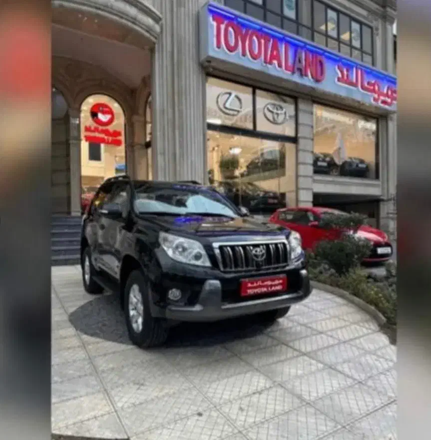 استخدام نیرو برای نمایشگاه ماشین|استخدام اداری و مدیریت|تهران, عباسآباد|دیوار