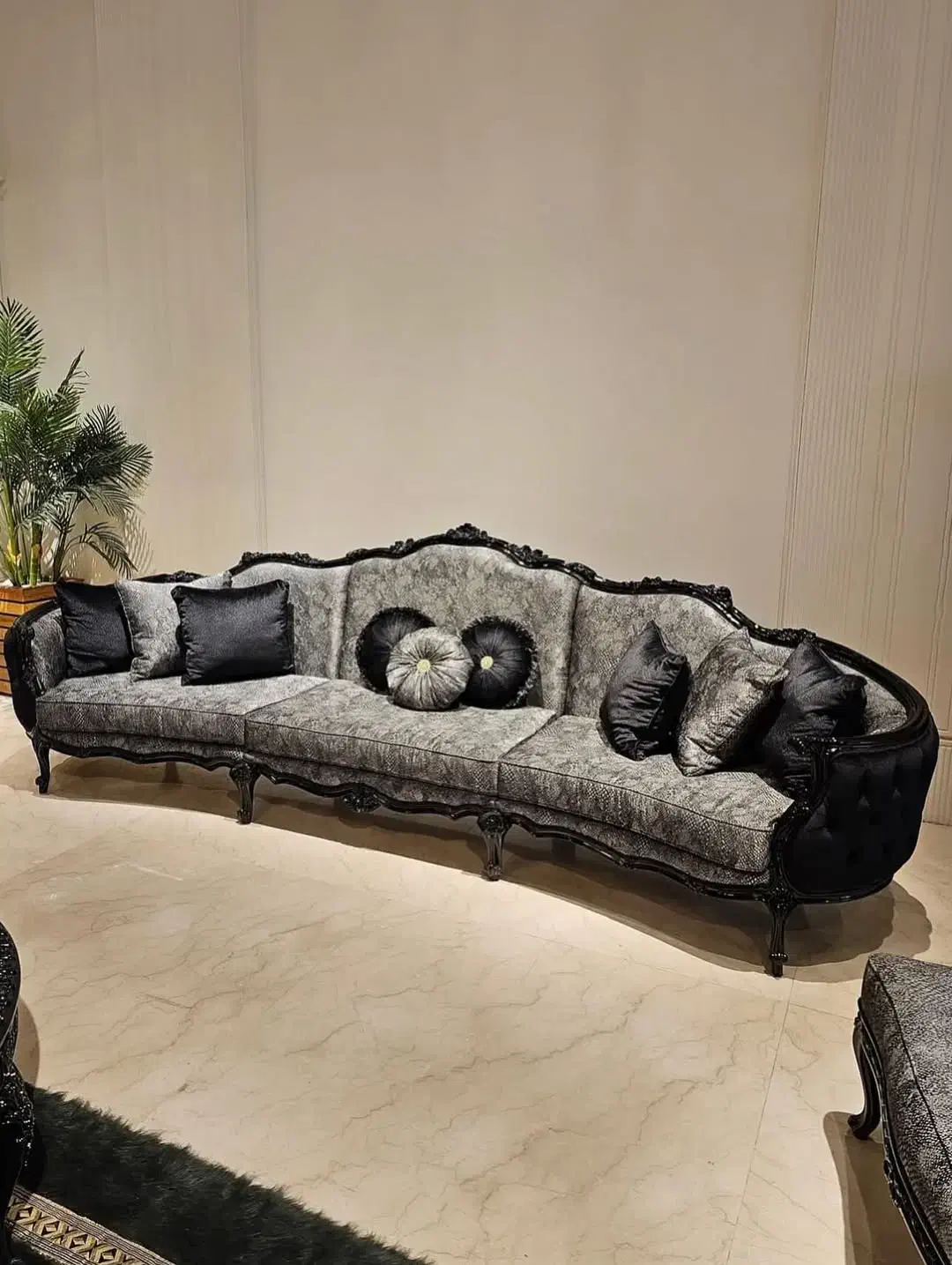 مبلمان سلطنتی مدل شاین|مبلمان خانگی و میز عسلی|تهران, فلسطین (میدان انقلاب)|دیوار