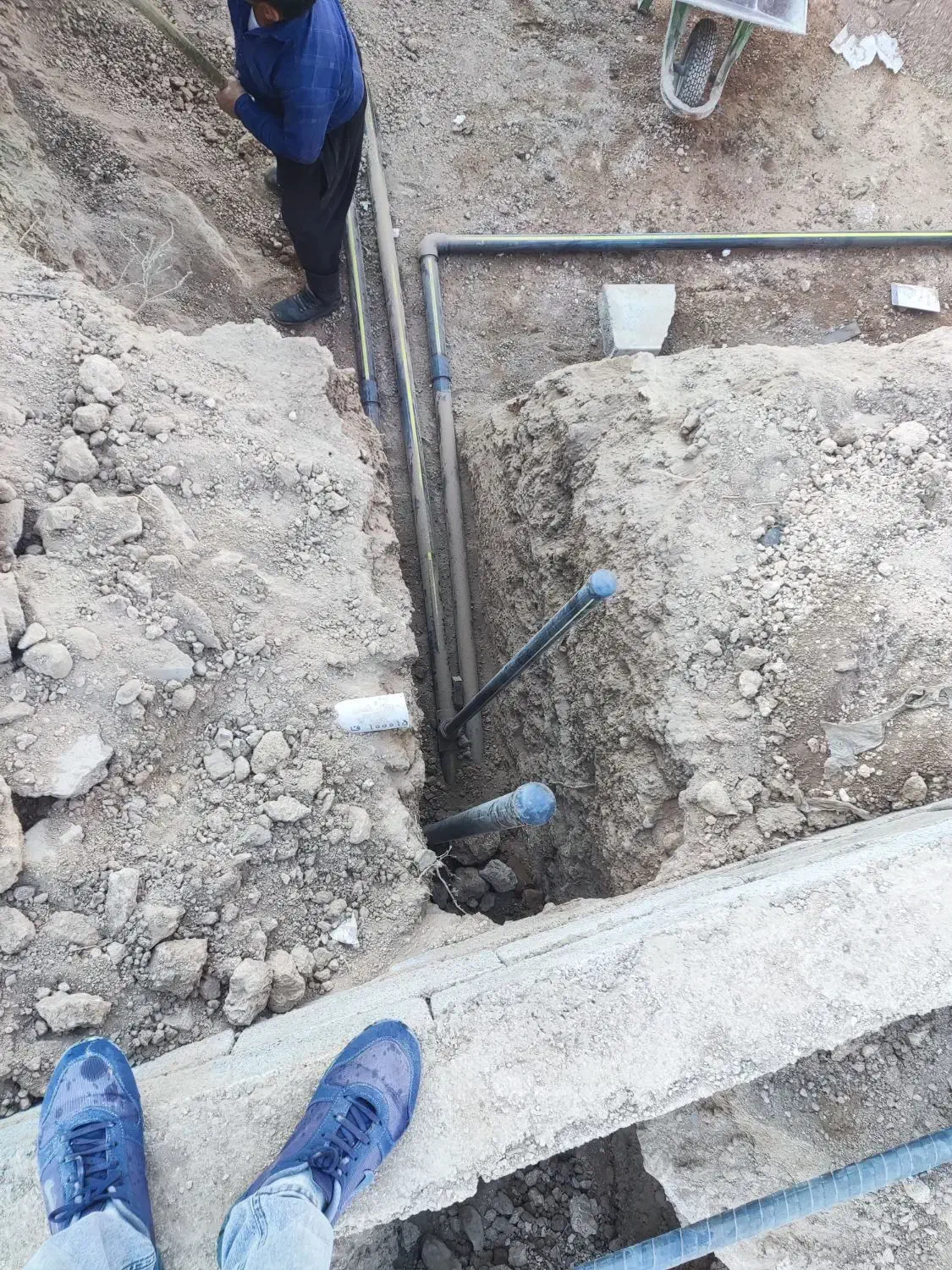 تاسیسات مانا ، لوله کشی|خدمات پیشه و مهارت|کوهسار (البرز), |دیوار