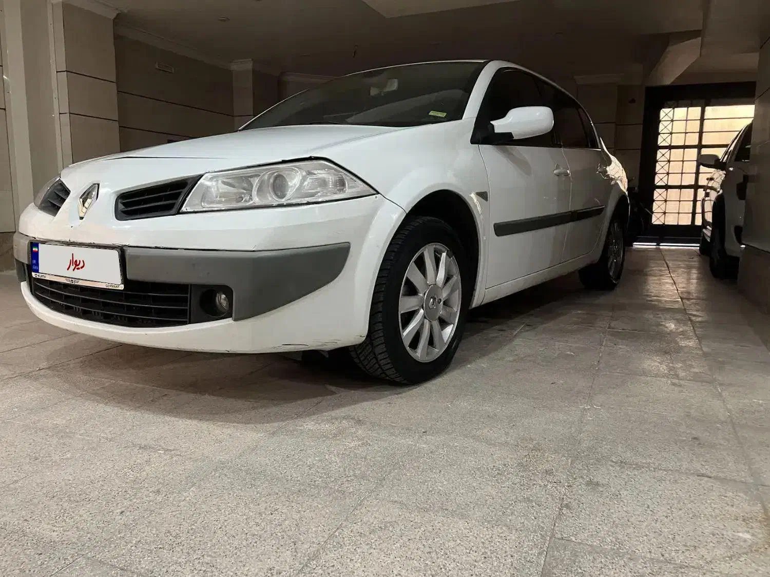 مگان ۲۰۰۰|خودرو سواری و وانت|اصفهان, شهریار|دیوار